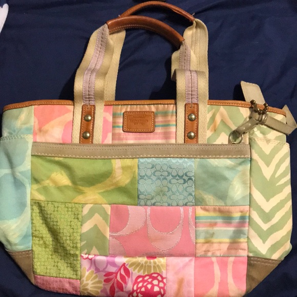 Coach | many patterned purse - Picture 2 of 6